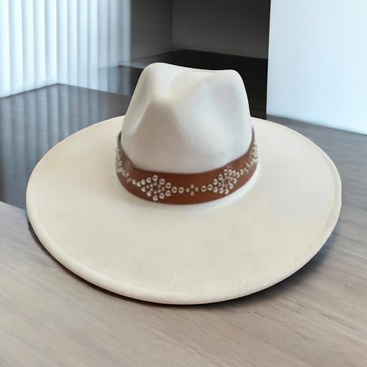 HAT BAND – TEXTURED LEATHER W/ ALL-AROUND STUD PATTERN