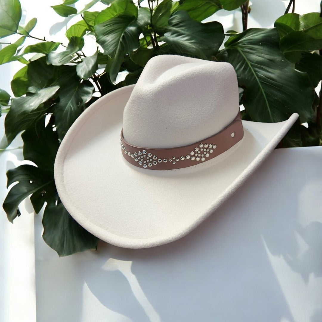 VEGAN FELT COWBOY HAT STUDDED LEATHER BELT