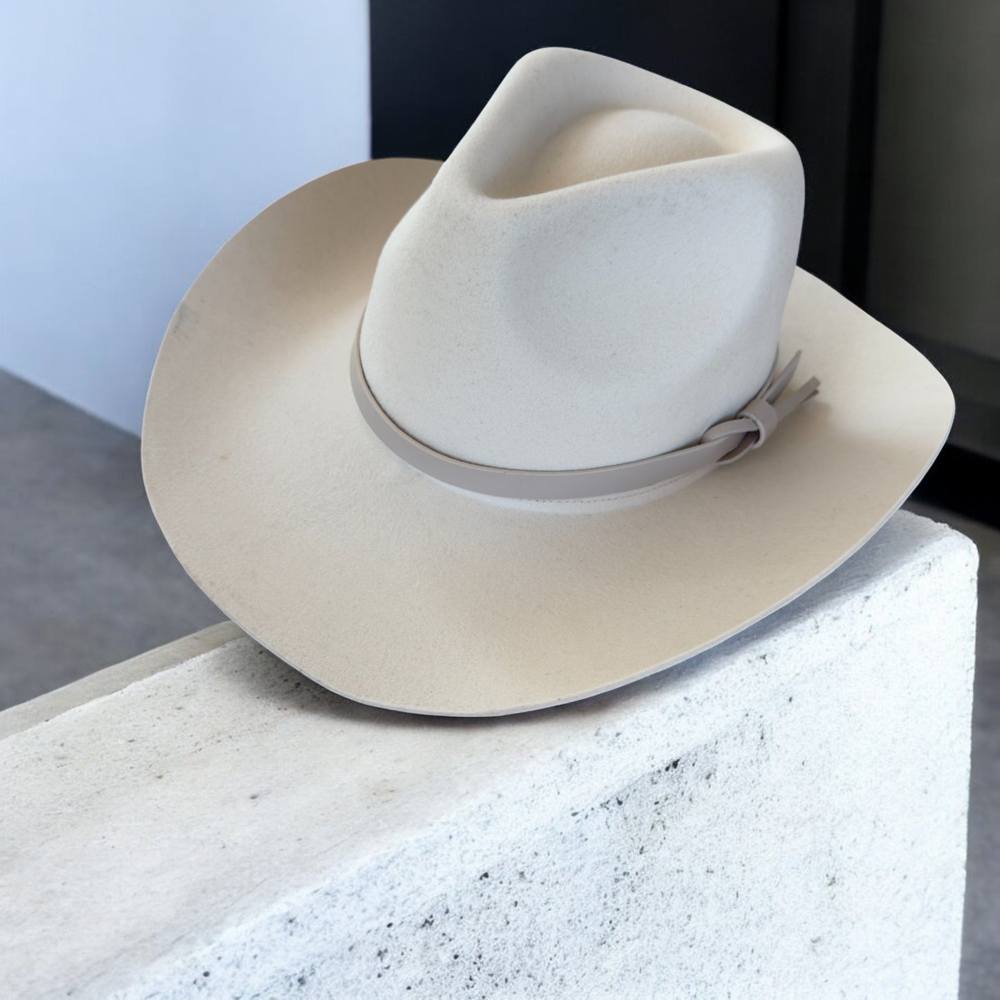 Premium Australian Wool Cowboy Hat with Leather Band