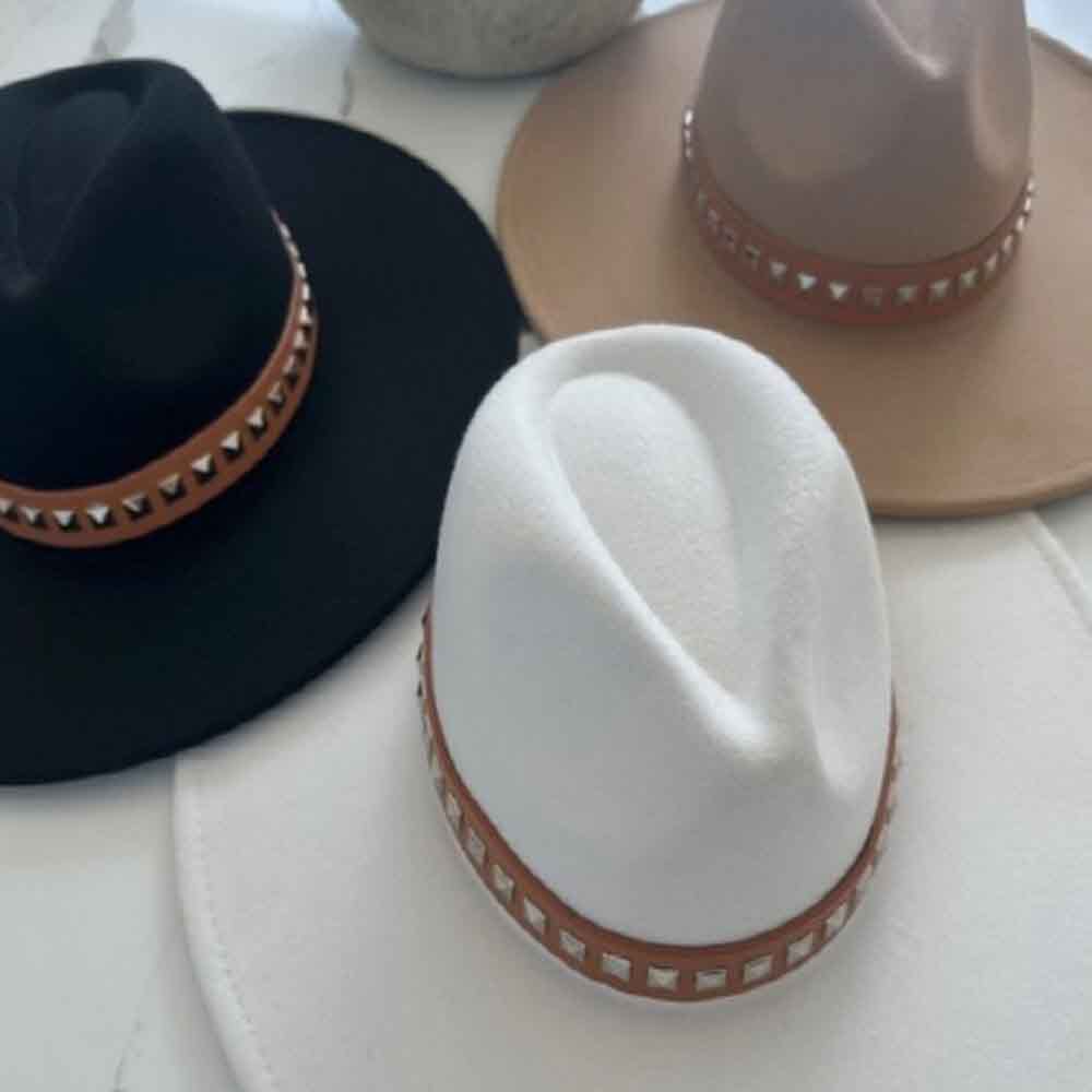 VEGAN FELT FEDORA W/STUDDED LEATHER BELT