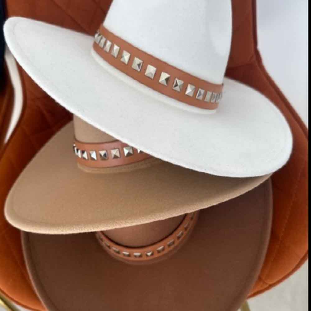 VEGAN FELT FEDORA W/STUDDED LEATHER BELT