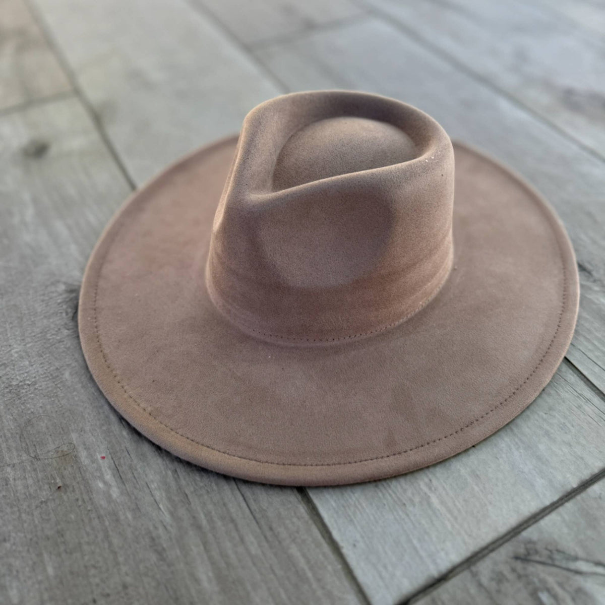 Vegan Suede Wide Brim Rancher Hat – Structured Flat Brim