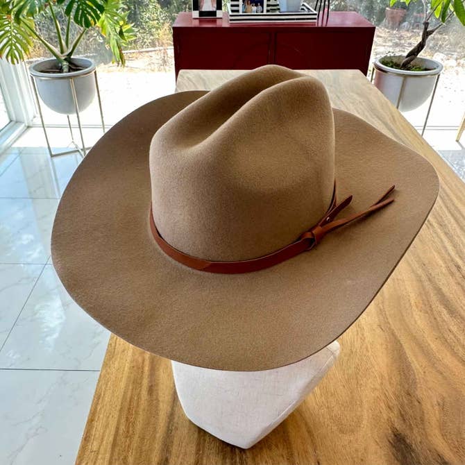 WOOL CATTLEMAN COWBOY WESTERN  HAT W/ LEATHER BELT