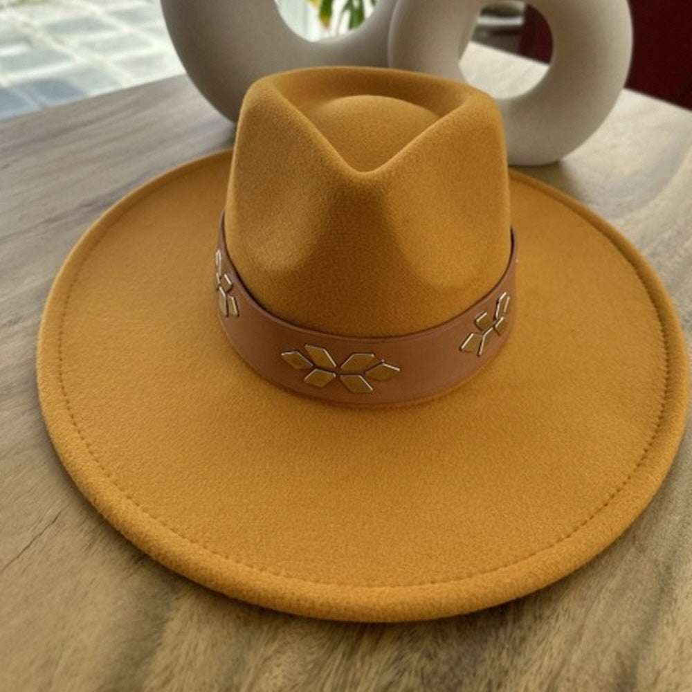 VEGAN FELT RANCHER HAT WITH STUDDED LEATHER BELT