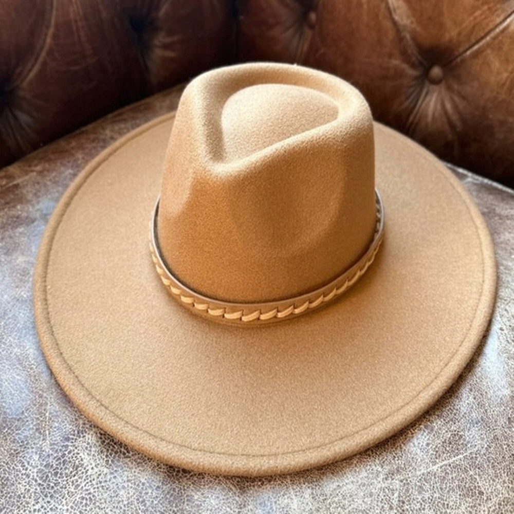 VEGAN FELT RANCHER HAT WITH BRAIDE LEATHER BELT