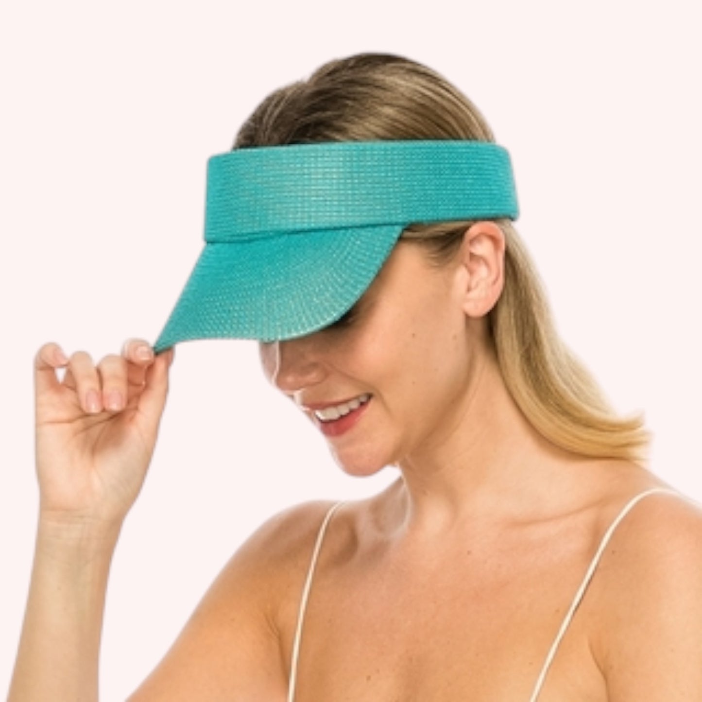 Sporty Straw Visor – Lightweight, Breathable & Adjustable