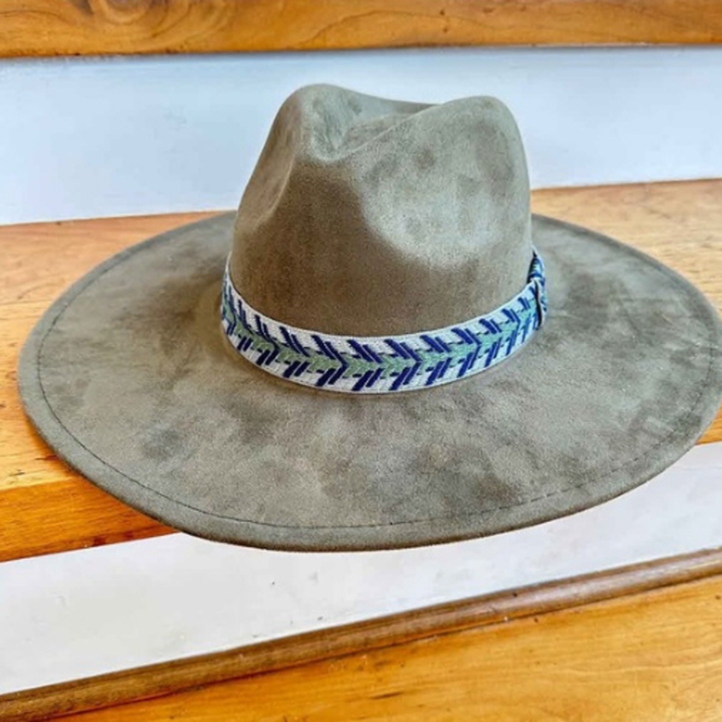 VEGAN SUEDE FEDORA HAT W/JAQUARD TAPE