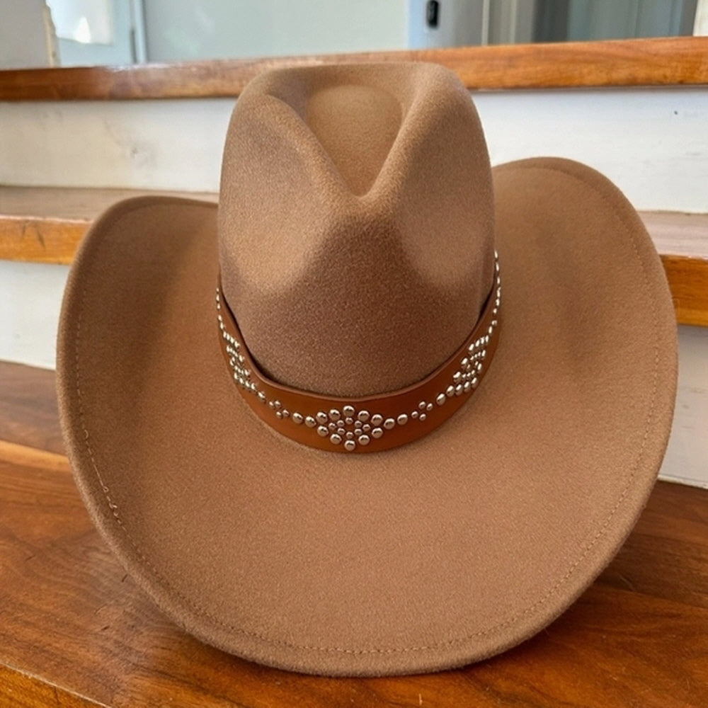 VEGAN FELT COWBOY HAT STUDDED LEATHER BELT