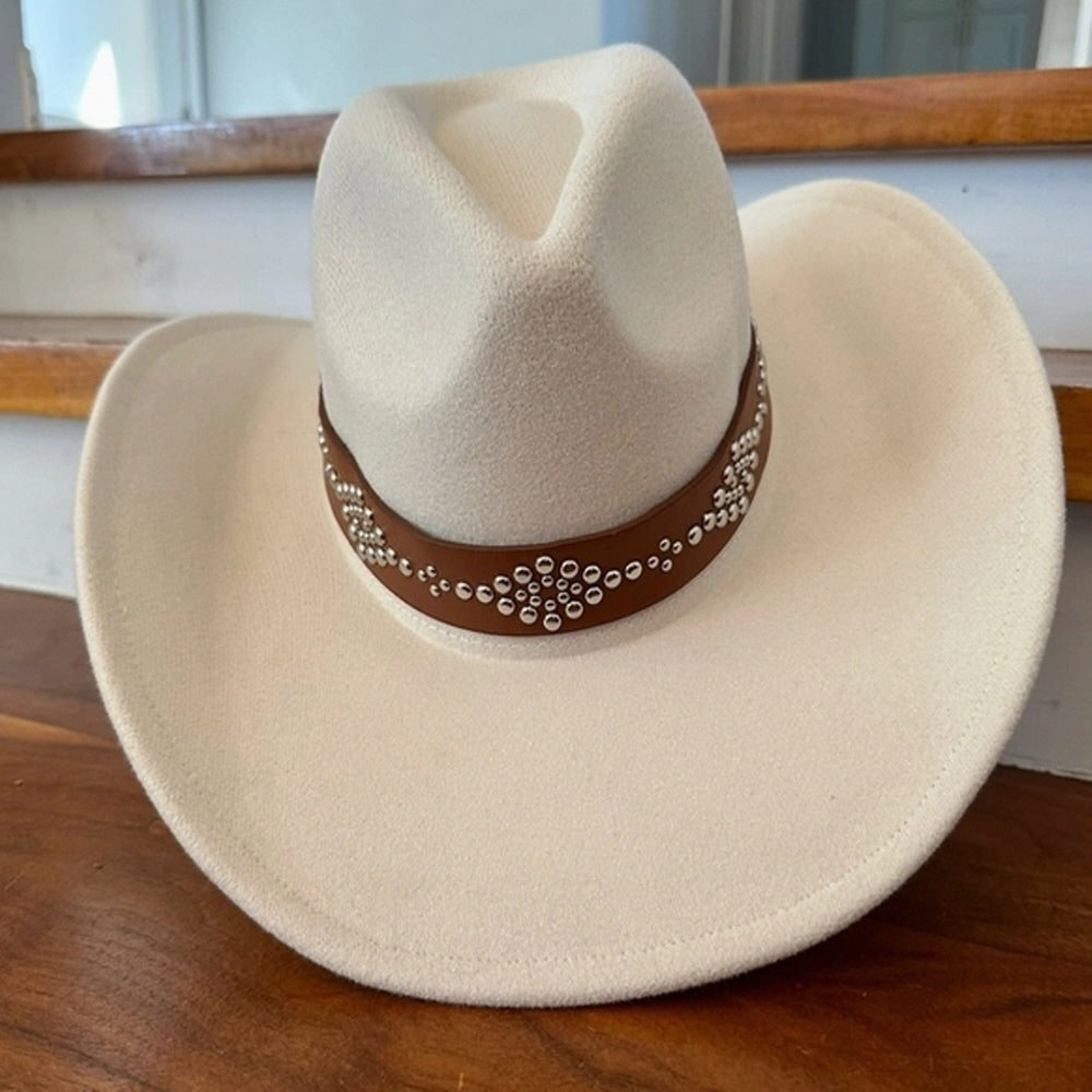 VEGAN FELT COWBOY HAT STUDDED LEATHER BELT