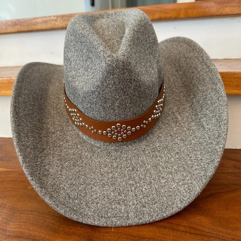 VEGAN FELT COWBOY HAT STUDDED LEATHER BELT