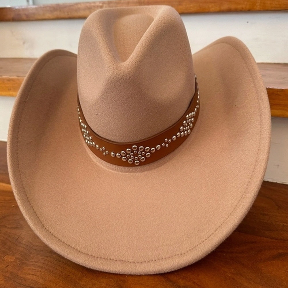 VEGAN FELT COWBOY HAT STUDDED LEATHER BELT