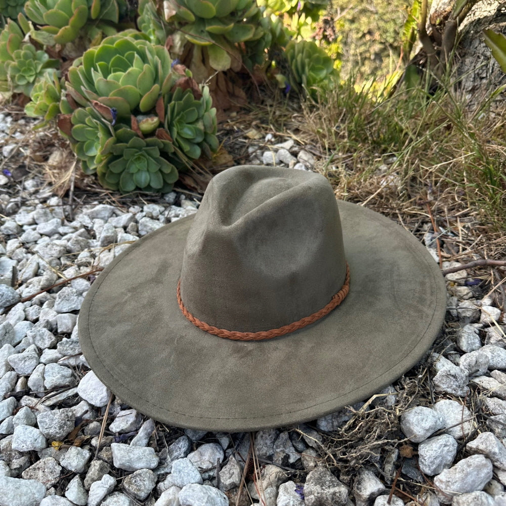 WIDE BRIM VEGAN SUEDE  HAT W/ BRAIDE BELT