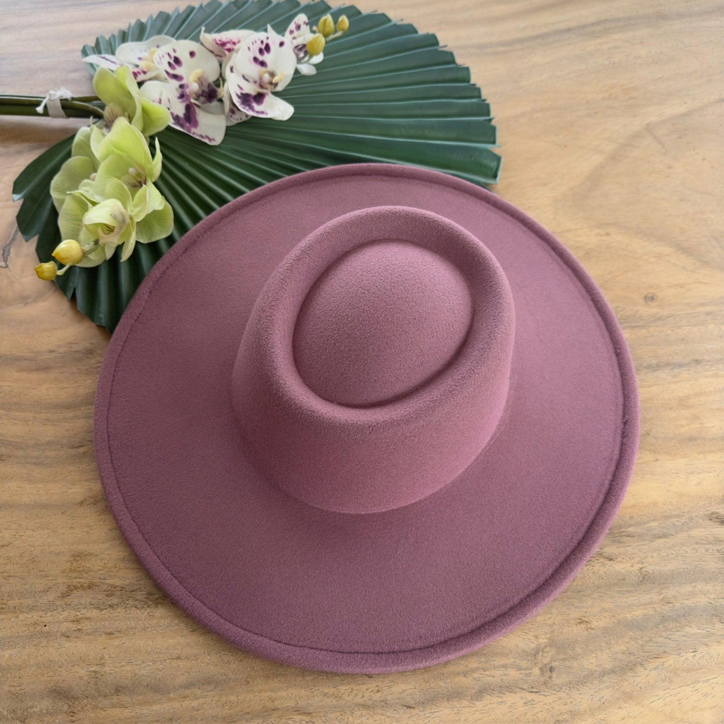 VEGAN FELT BOATER HAT