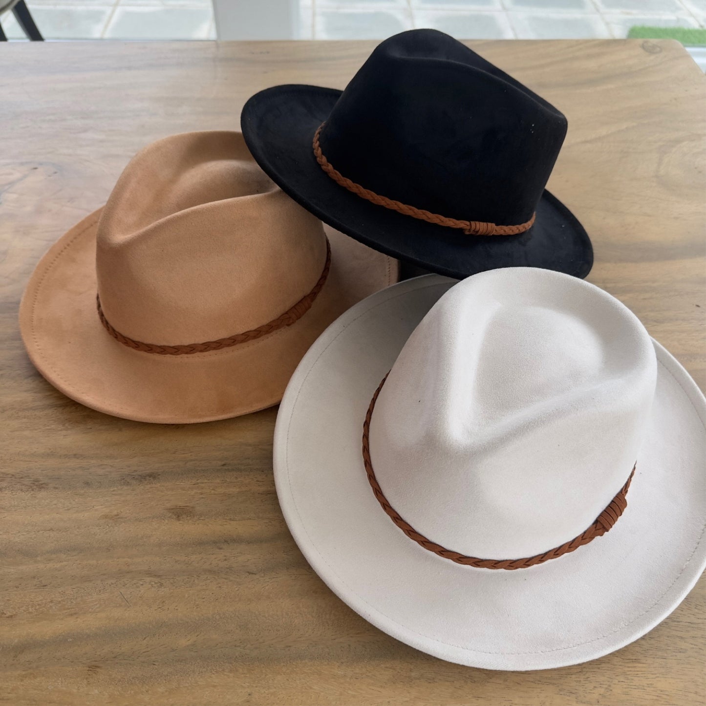 SHORT BRIM SUEDE RANCHER HAT  W/ BRAIDE SUEDE BEELT