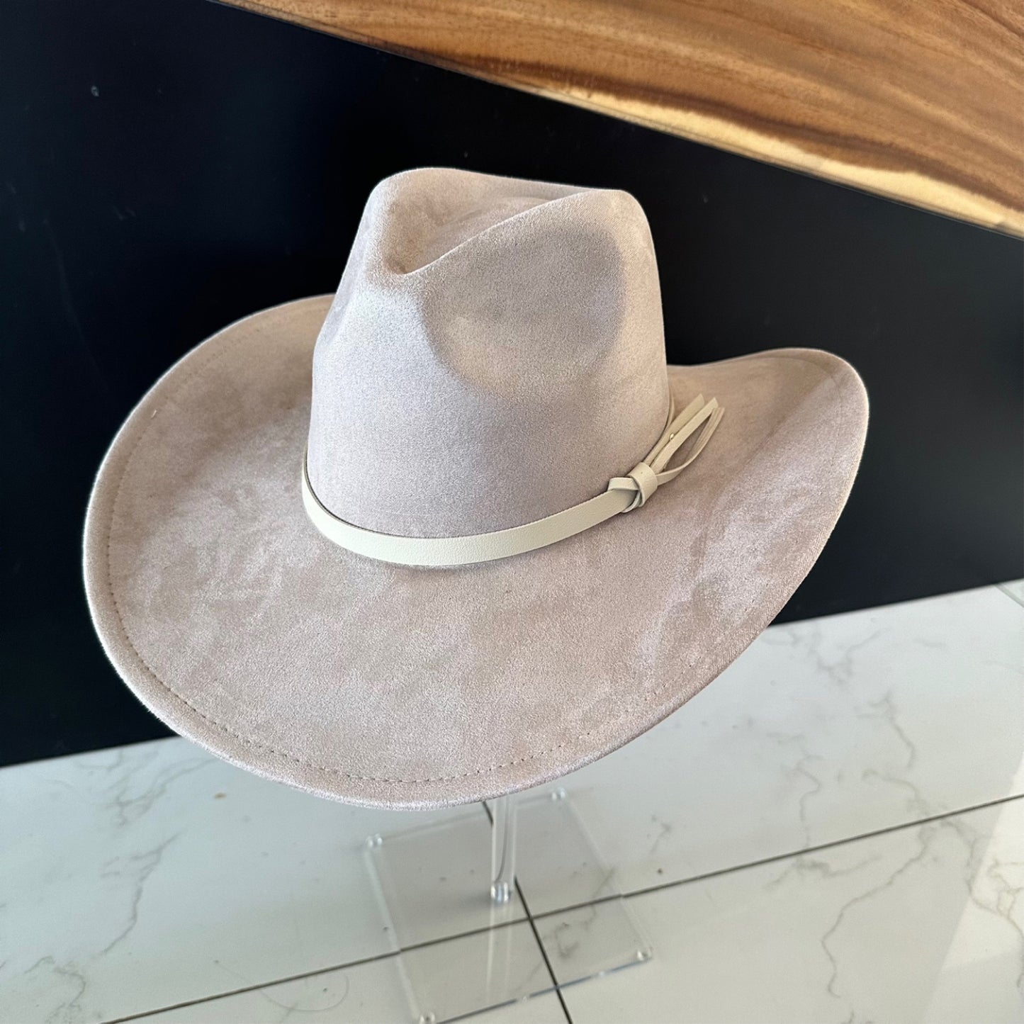 VEGAN SUEDE COWBOY HAT W/ LEATHER BELT