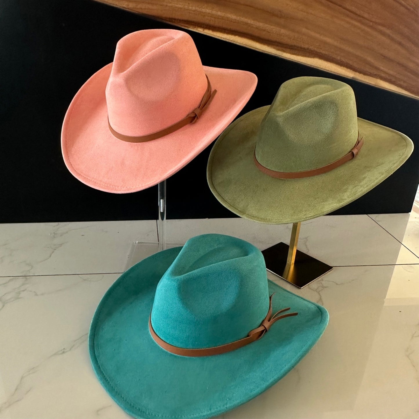 VEGAN SUEDE COWBOY HAT W/ LEATHER BELT