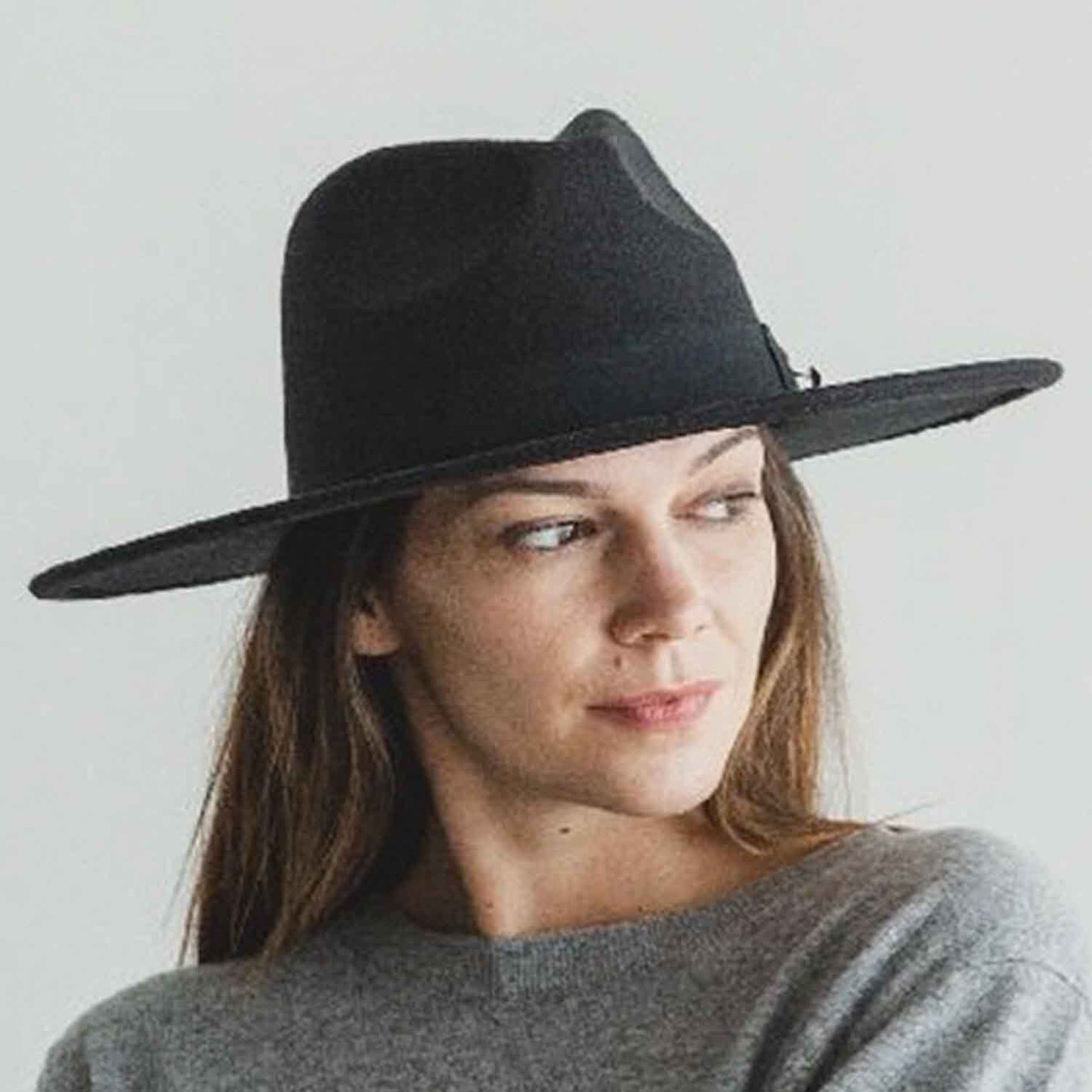 VEGAN FELT FEDORA  W/ BOW