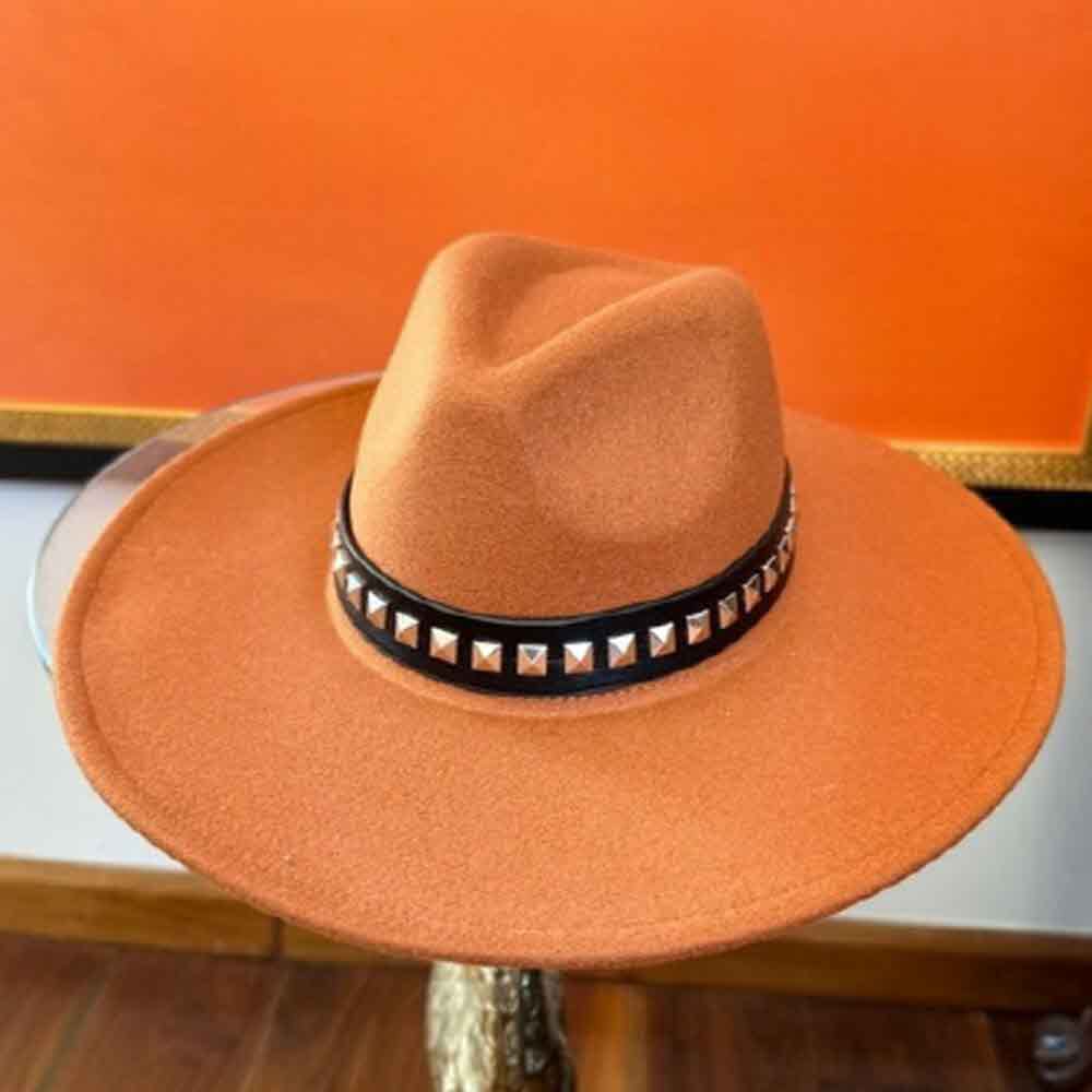 VEGAN FELT FEDORA  W/STUDDED LEATHER BELT