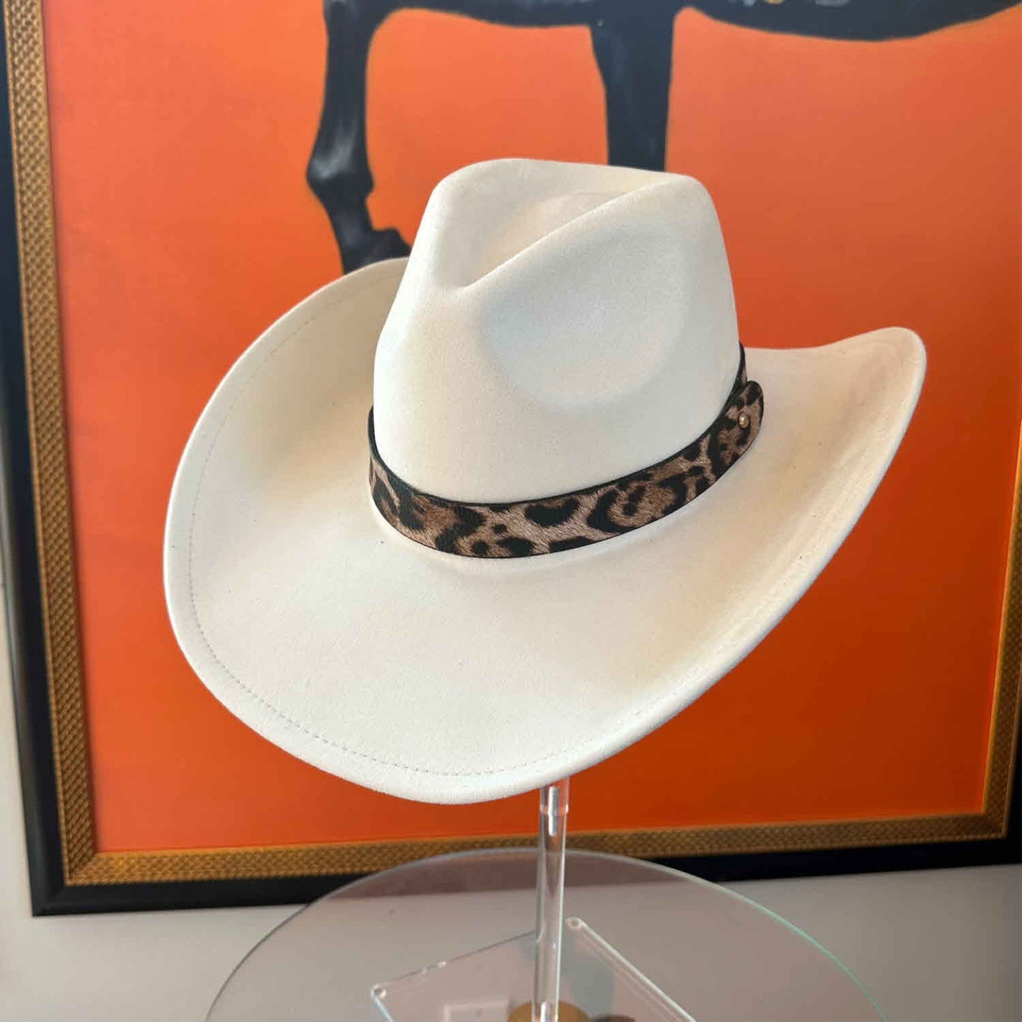 VEGAN SUEDE COWBOY HAT W / LEOPARD LEATHER BELT