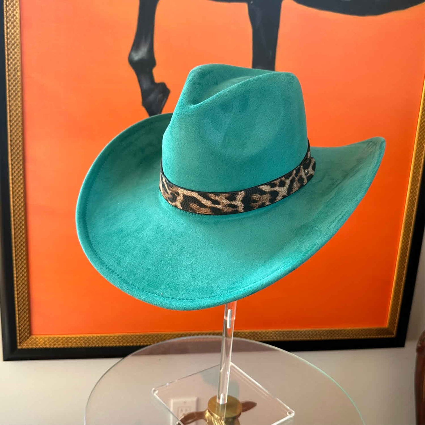 VEGAN SUEDE COWBOY HAT W / LEOPARD LEATHER BELT