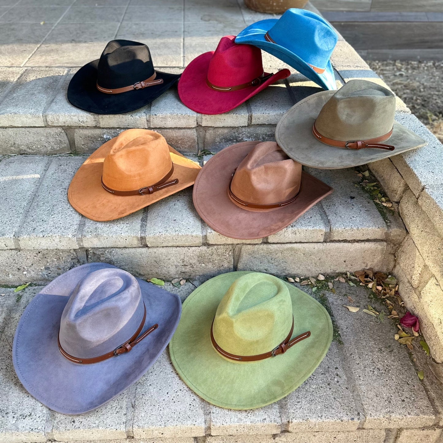 VEGAN SUEDE COWBOY HAT W/ LEATHER BELT