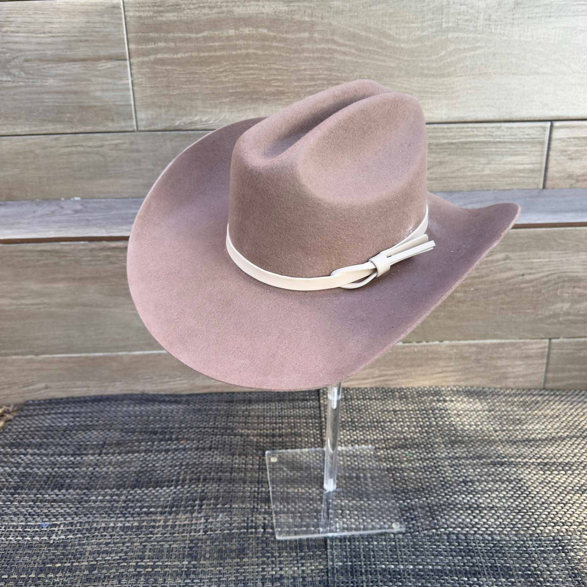 Australian Wool Cattleman Cowboy Hat with Leather Belt