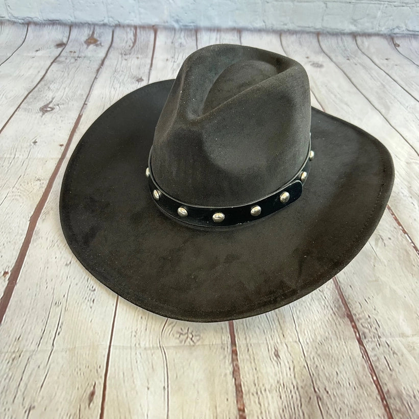 VEGAN SUEDE COWBOY HAT W/ STUDDED LEATHER BELT